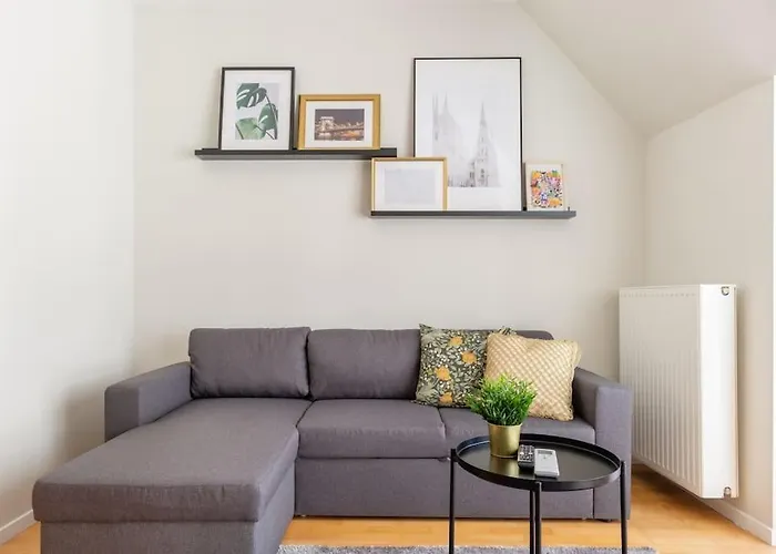 S22 Apartment