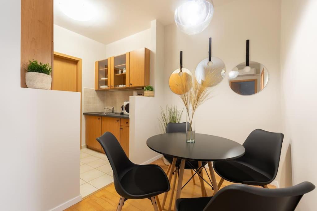 Appartement S22 *